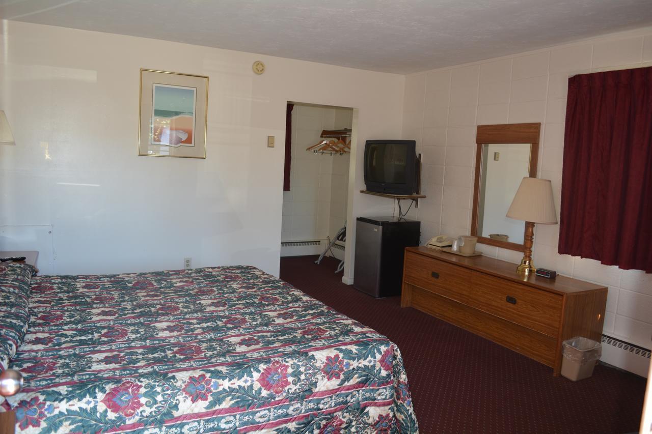 Ventura Motel Ludington Exterior photo
