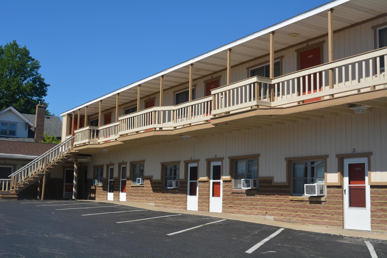 Ventura Motel Ludington Exterior photo